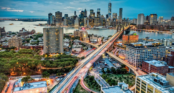 Features of life in America and how Americans live