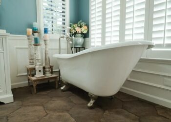 Why bathtub refinishing is the perfect solution for hotels in Charlotte, NC