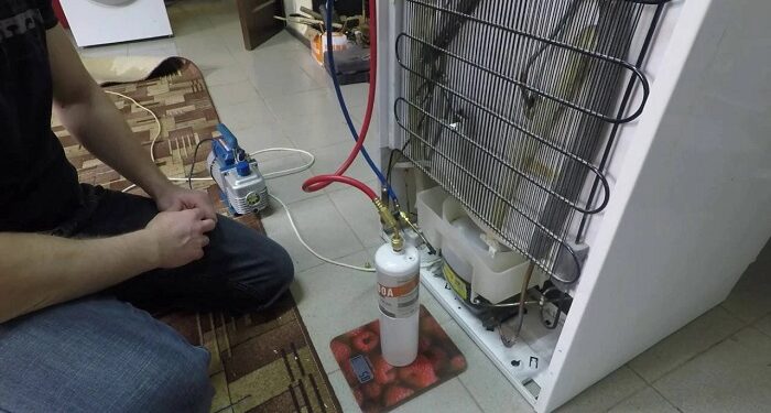 Почему не холодит холодильник: 7 распространённых причин и их решение