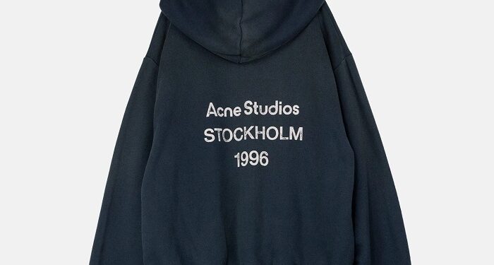 Чому варто обирати одяг Acne Studios: головні переваги бренду
